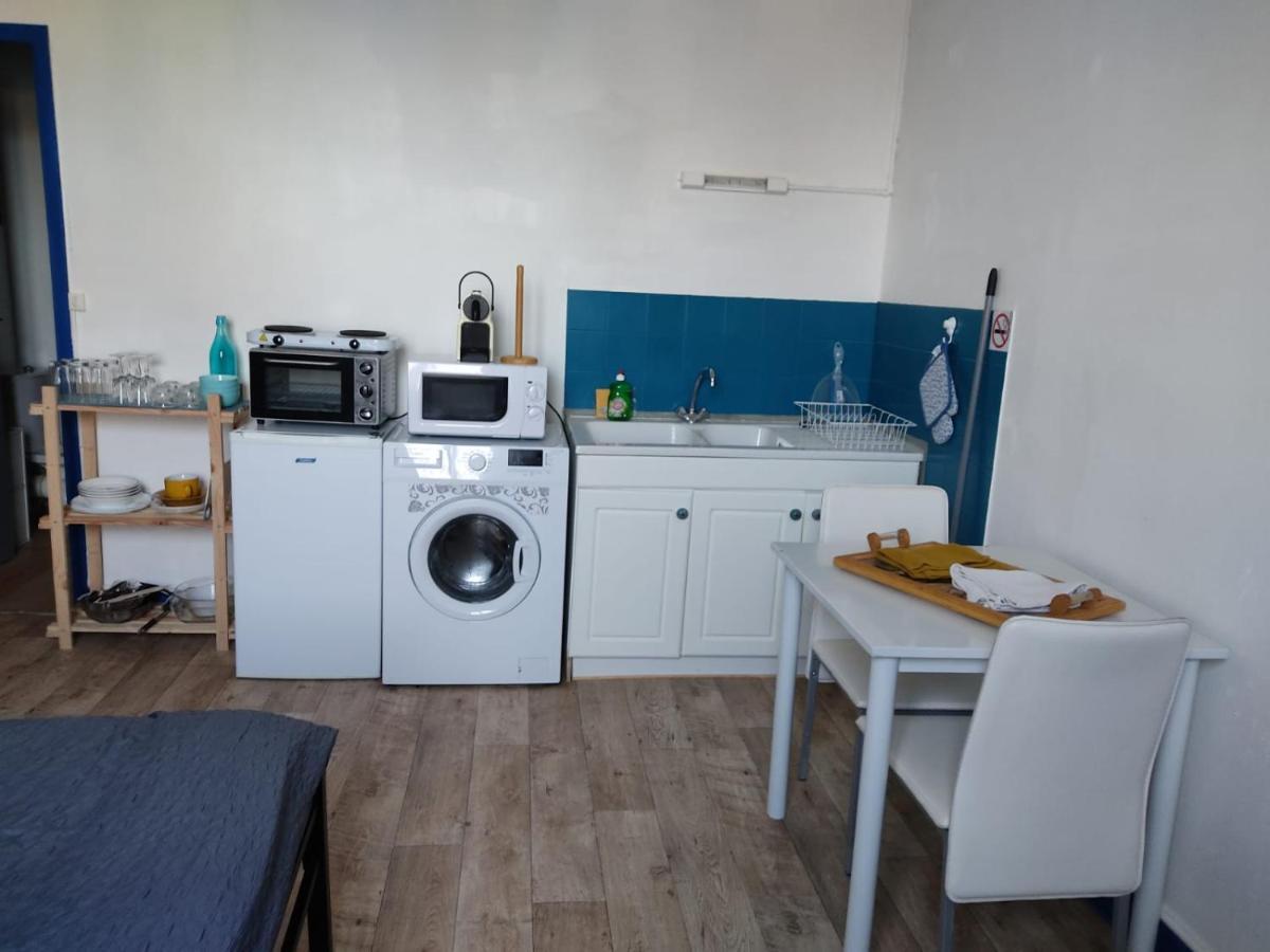 Bureaux Appartements Lesparre Medoc Exterior foto
