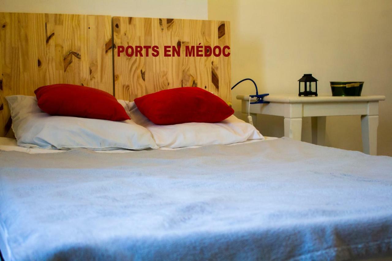 Bureaux Appartements Lesparre Medoc Exterior foto