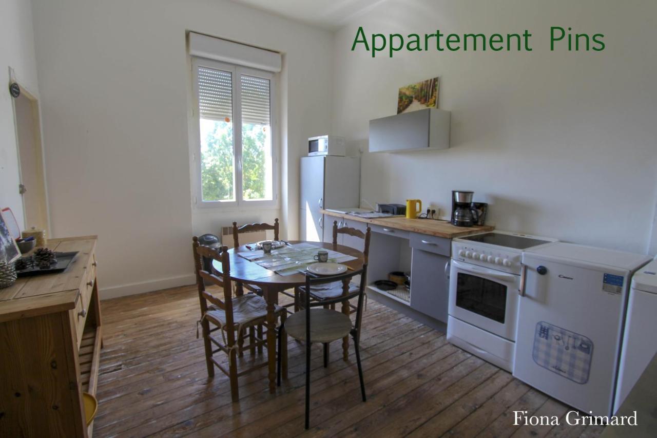 Bureaux Appartements Lesparre Medoc Exterior foto